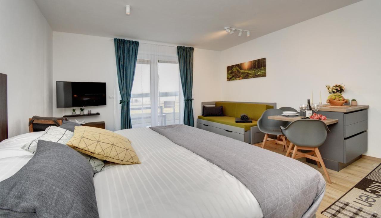 Apartman Lipno - Dve Zatoky 弗林布尔克 外观 照片